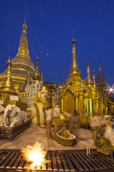 Framed Print : Myanmar, Yangon. Schwedagon Temple exterior Framed Print : Myanmar, Yangon. Schwedagon Temple exterior