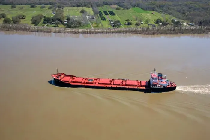 Framed Print : N. A. USA, Louisiana, New Orleans. Bulk material ship on the Mississippi River Framed Print : N. A. USA, Louisiana, New Orleans. Bulk material ship on the Mississippi River