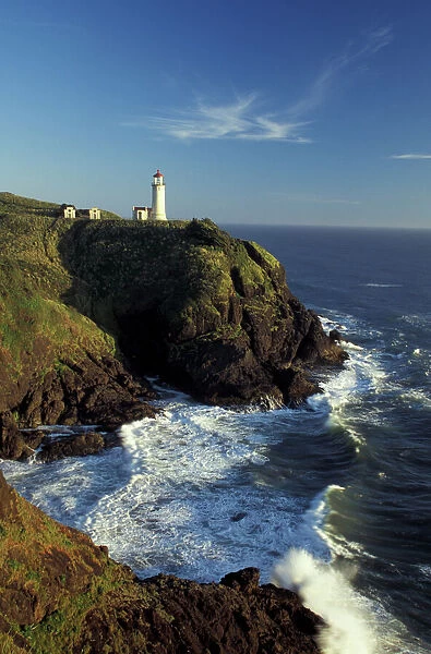 N. A. USA, Washington, Cape Disappointment State Park, North Head Lighthouse with