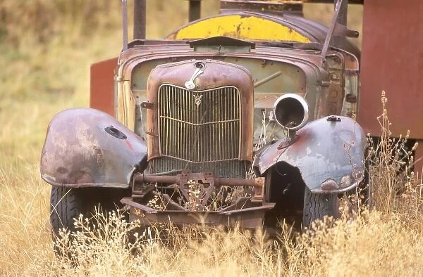 N. A. USA, Washington, Methow Valley, Old Truck in Field
