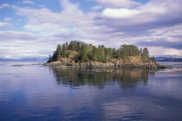 NA, Canada, British Columbia, Queen Charlotte Island, Island scenic