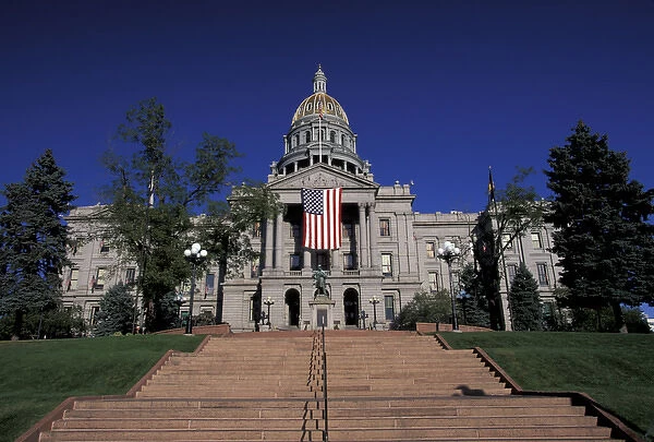 NA, USA, Colorado, Denver Colorado State Capitol, late afternoon Patriotism