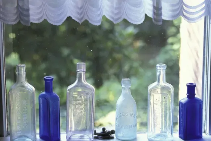 Framed Print : NA, USA, Kentucky Antique bottles in window