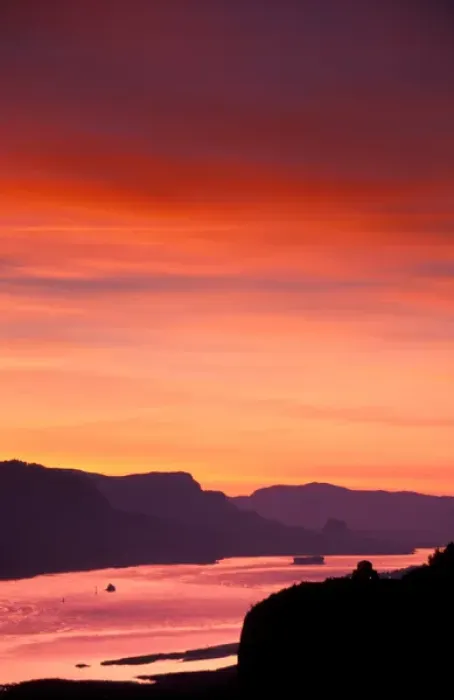 Framed Print : NA, USA, Oregon, Columbia River Gorge, Crownpoint, early June sunrise