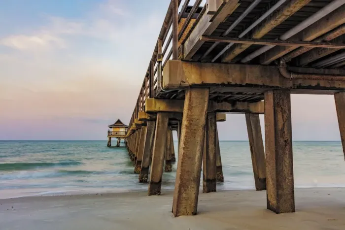 Framed Print : Naples Pier in Naples Florida, USA Framed Print : Naples Pier in Naples Florida, USA