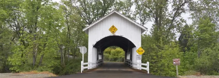 Framed Print : Neal Lane covered bridge, Jacksonville, Oregon