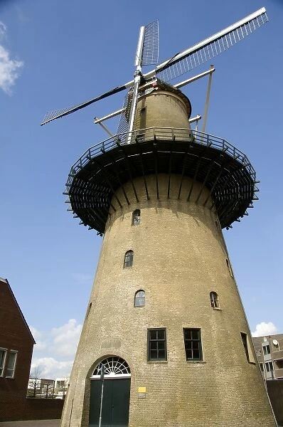 Netherlands (aka Holland), Dordrecht. Oldest town in Holland. Historic windmill, Fietsroutenetwerk