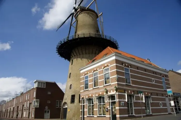 Framed Print : Netherlands (aka Holland), Dordrecht. Oldest town in Holland. Historic windmill, Fietsroutenetwerk Framed Print : Netherlands (aka Holland), Dordrecht. Oldest town in Holland. Historic windmill, Fietsroutenetwerk