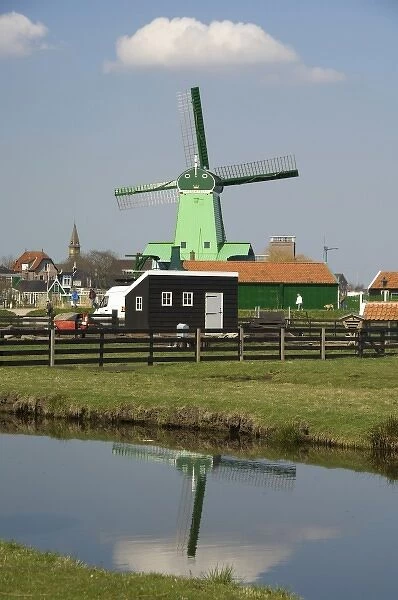 Netherlands (aka Holland), Zaandam. Zaanse Schans, historic open air museum. Poelenburg Windmill