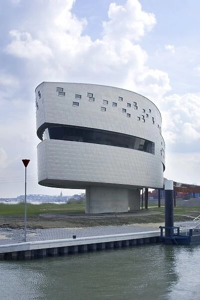 Netherlands, Gelderland, Nijmegen, Control Tower at the intersection of Waal River