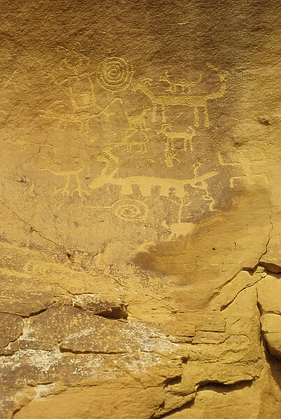 New Mexico: Chaco Canyon, Anasazi Una Vida ruin petroglyphs, October