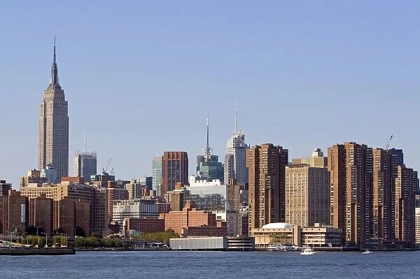 New York City skyline dominated by Empire State Building, New York, USA