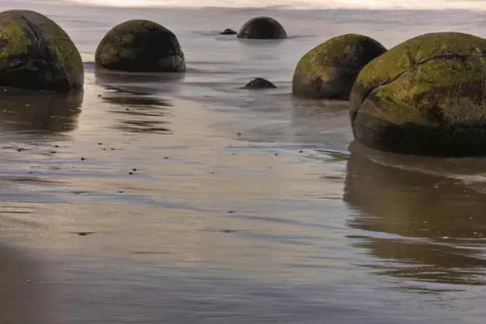 Framed Print : New Zealand Asia Moeraki Boulders 2 Framed Print : New Zealand Asia Moeraki Boulders 2
