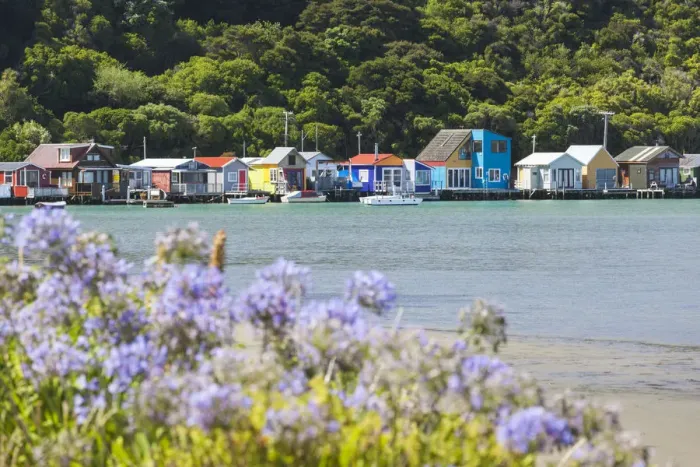 Framed Print : New Zealand, North Island, Paremata, houses along Porirua Harbour
