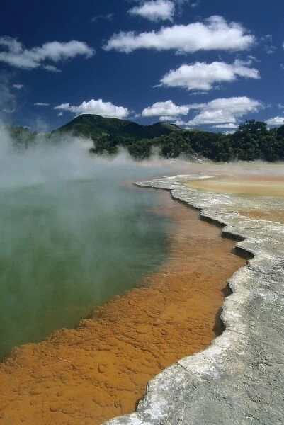 New Zealand, North Island, Rotorua Thermal area, Wai-o-tapu, Champagne Pool thermal pool