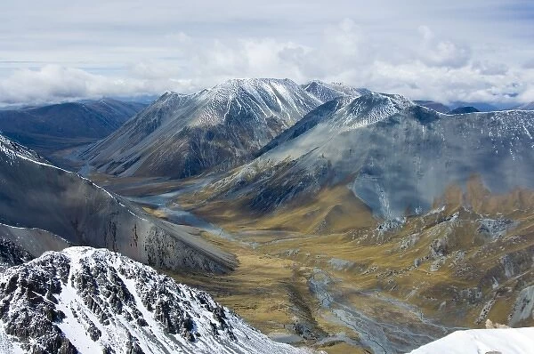 New Zealand, South Island, Arrowsmith Range. View of South fork of Ashburton River drainage