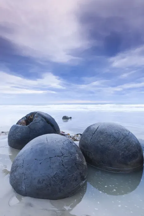 Framed Print : New Zealand, South Island, Otago, Moeraki, Moeraki Boulders also known as Te Kaihinaki Framed Print : New Zealand, South Island, Otago, Moeraki, Moeraki Boulders also known as Te Kaihinaki