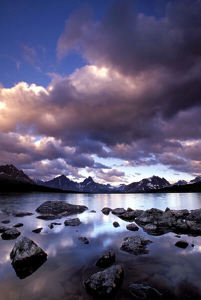 North America, Canada, Alberta, Jasper National Park, Tanquin Valley. View from Amethyst