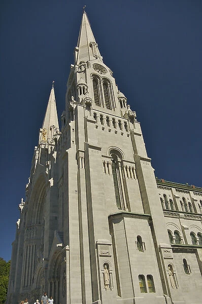 North America, Canada, Quebec, Sainte-Anne-de-Beaupre. Sainte-Anne-de-Beaupre Basilica