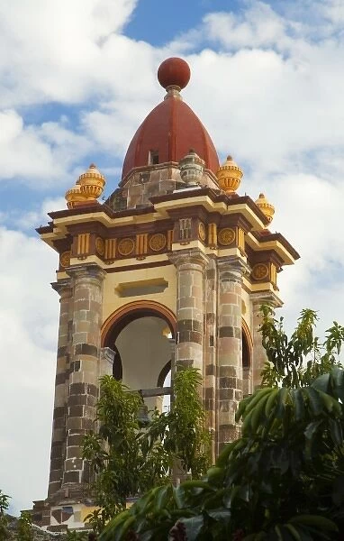 North America, Mexico, Guanajuato state, San Miguel de Allende. The bell tower of Templo Las Monjas