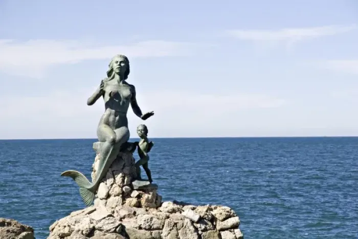Framed Print : North America, Mexico, Mazatlan. Mermaid monument at the Glorieta Sanchez Taboada Framed Print : North America, Mexico, Mazatlan. Mermaid monument at the Glorieta Sanchez Taboada