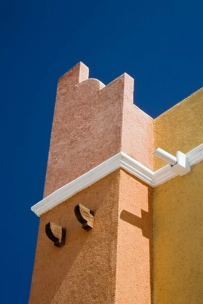 North America, Mexico, Quintana Roo, Playa de Carmen. The exterior of the Las Golondrinas Hotel