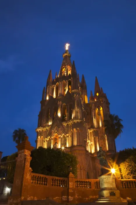 Framed Print : North America; Mexico; San Migel de Allende; Evening Lights Parroquia Archangel Church Framed Print : North America; Mexico; San Migel de Allende; Evening Lights Parroquia Archangel Church
