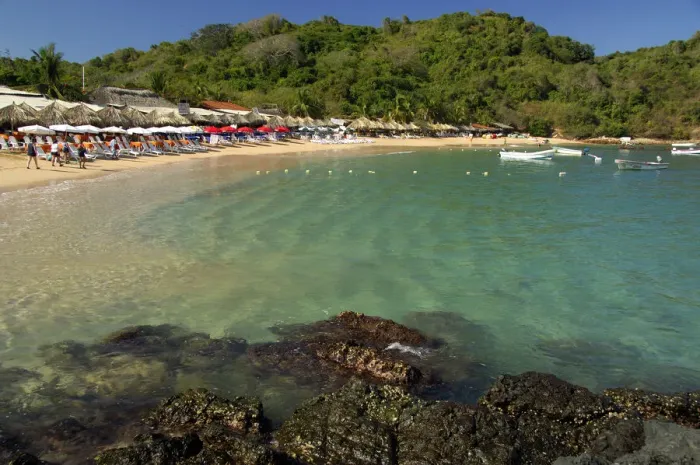 Framed Print : North America, Mexico, State of Guerrero, Ixtapa & Zihuatanejo, Isla Ixtapa