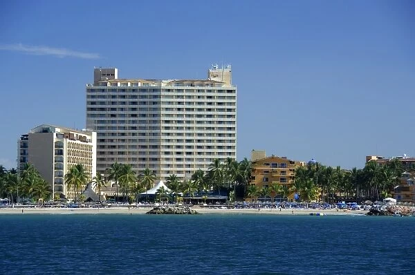North America, Mexico, State of Jalisco, Puerto Vallarta. Typical beach front resorts