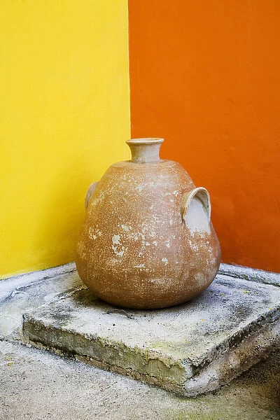 North America, Mexico, Yucatan, Merida. A pot decorating a corner of the inner courtyard