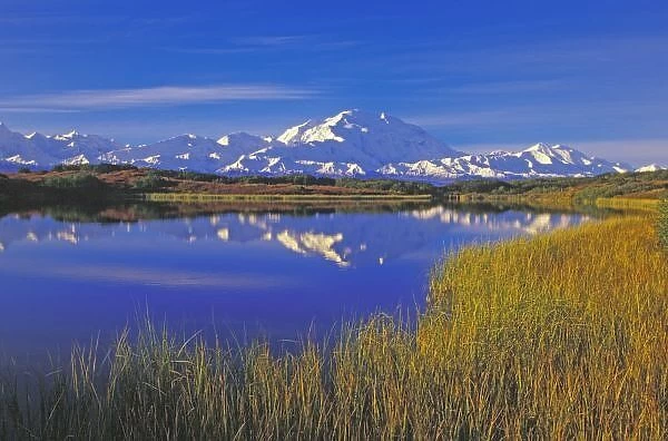 North America, USA, Alaska, Denali NP, Reflection Pond, Mt. McKinley. Autumn