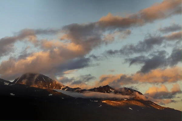 North America; USA; Alaska; Thompson Pass; Evening Light on the Mountain of Thompson Pass