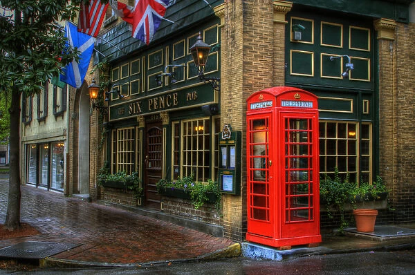 North America, USA, Georgia; Savannah; Red telephone booth at Six Pence Pub in the
