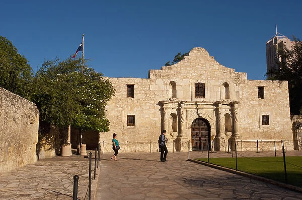 North America, USA, Texas, San Antonio, Front Entrance, The Alamo Shrine