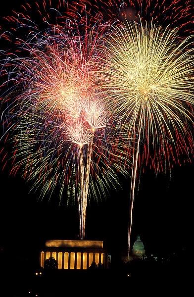 North America, USA, Washington D. C. 4th of July Fireworks over Capitol and Memorials