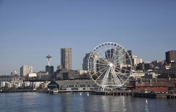 North America, USA, Washington, Seattle. The Seattle waterfront with the Great Wheel