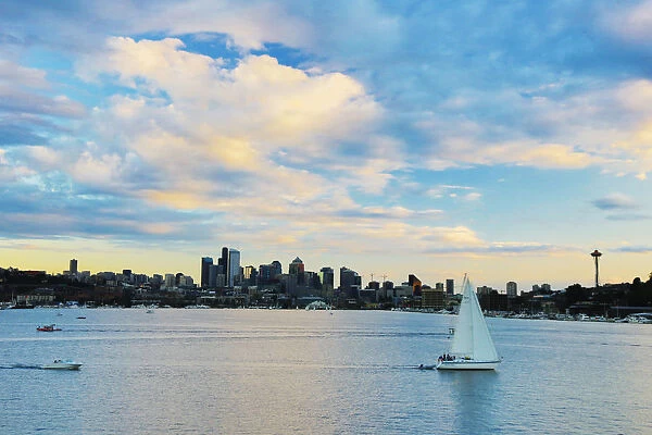 North America; USA; Washington; Seattle; Seattle Evening light as viewed from Lake Union