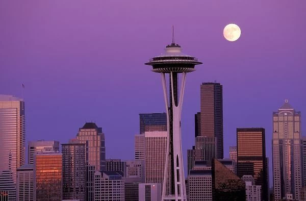 North America, USA, Washington State, Seattle. Space Needle and moon, viewed