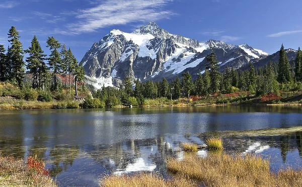 North America, Washington, Cascades. Mt. Shuksan in the fall