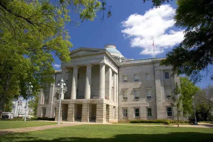 Framed Print : North Carolina State Capitol Building in Raleigh Framed Print : North Carolina State Capitol Building in Raleigh