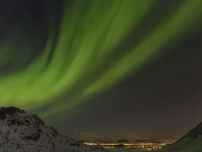 Framed Print : Northern Lights near Leknes, island Vestvagoy