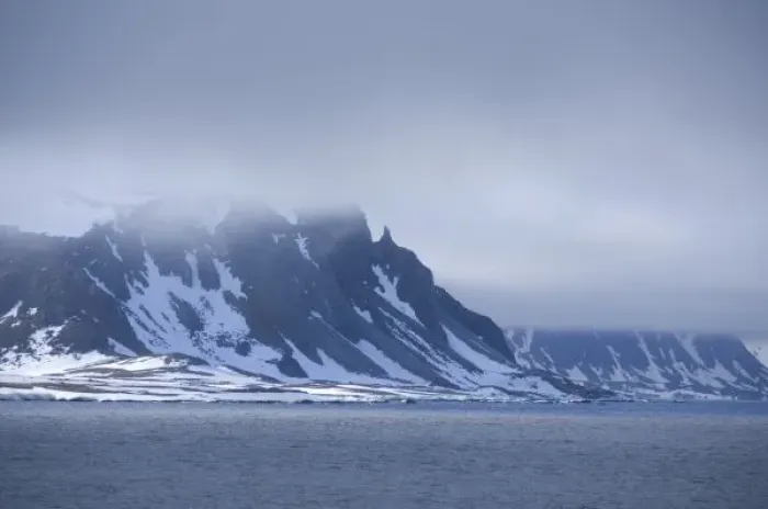 Framed Print : Norway, Arctic Circle, North Atlantic Ocean. Sailing into Magdalena Fjord