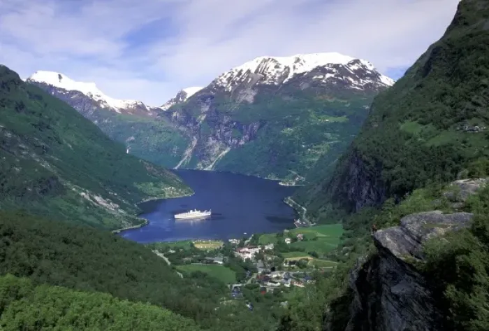 Framed Print : Norway, Geirangerfjord, Geiranger. Fjord and town view from Flydalsjuvet Framed Print : Norway, Geirangerfjord, Geiranger. Fjord and town view from Flydalsjuvet