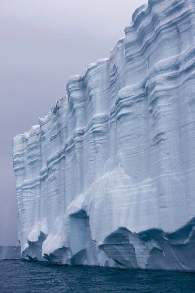 Norway, Svalbard, Nordaustlandet, Patterns in vertical ice face of Brasvellbreen