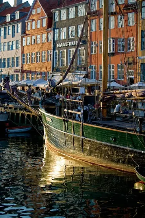 Framed Print : Nyhavn, Copenhagen, Denmark Framed Print : Nyhavn, Copenhagen, Denmark