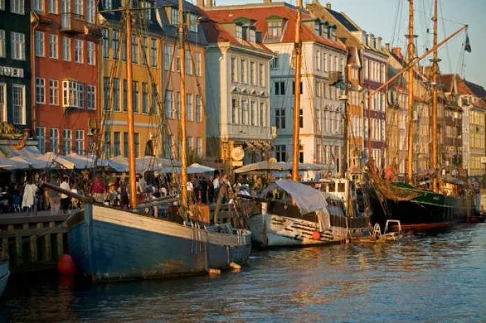 Framed Print : Nyhavn, Copenhagen, Denmark Framed Print : Nyhavn, Copenhagen, Denmark