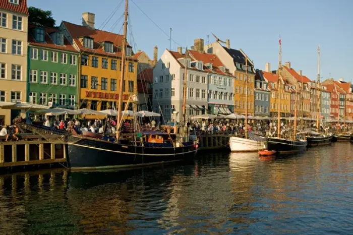 Framed Print : Nyhavn, Copenhagen, Denmark