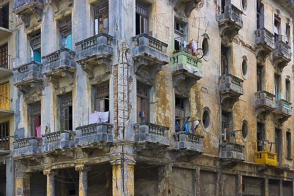 Old building in the historic center, Havana, UNESCO World Heritage site, Cuba