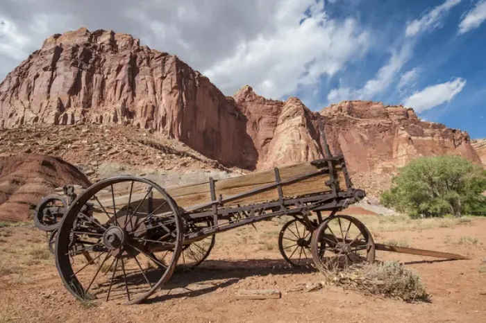 Framed Print : Old wagon, Fruita, Capitol Reef National Park, Utah, USA