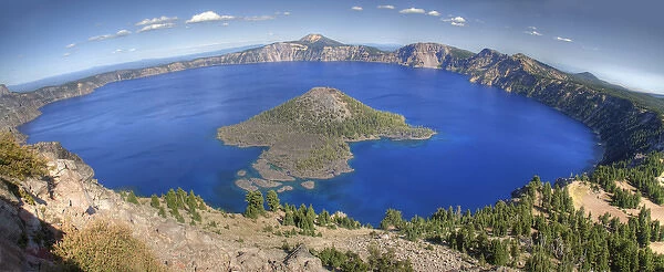 OR, Crater Lake National Park, Wizard Island and Crater Lake, panorama, view